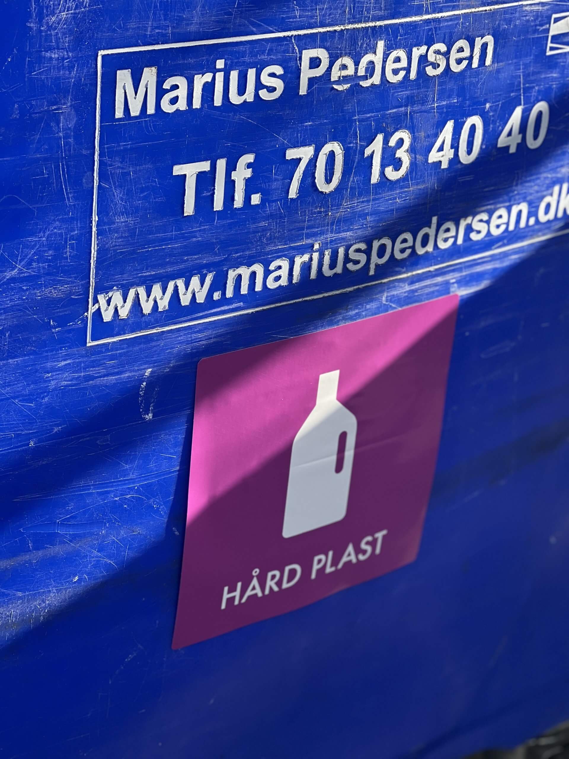 Affaldssortering fra Marius Pedersen. Til hård plast på hovedkontoret hos CC Rengøring & Facility